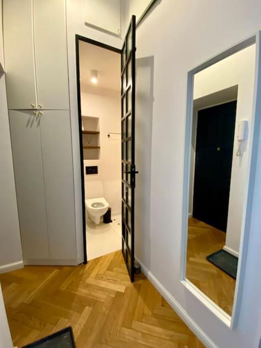 Klimatyczne W Sercu Pragi Apartment *